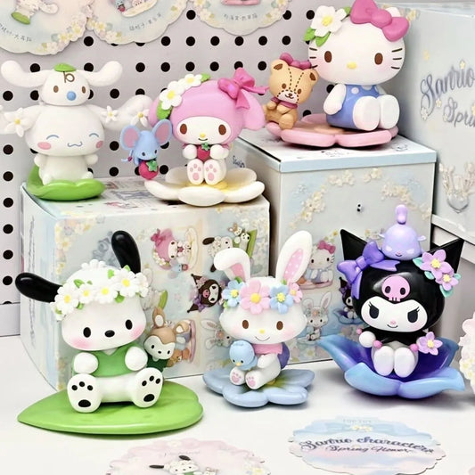 Sanrio Family Floral Series Blind Box Hello Kitty Figurine, Cute Ornaments, Dolls, Little Gifts for Girls