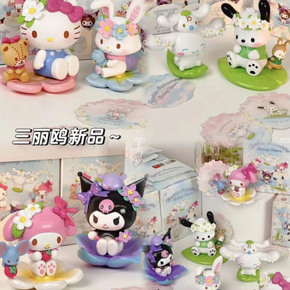 Sanrio Family Floral Series Blind Box Hello Kitty Figurine, Cute Ornaments, Dolls, Little Gifts for Girls